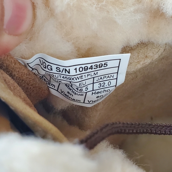 UGG Men Harkley Desert Sand Waterproof Leather - Picture 6 of 12